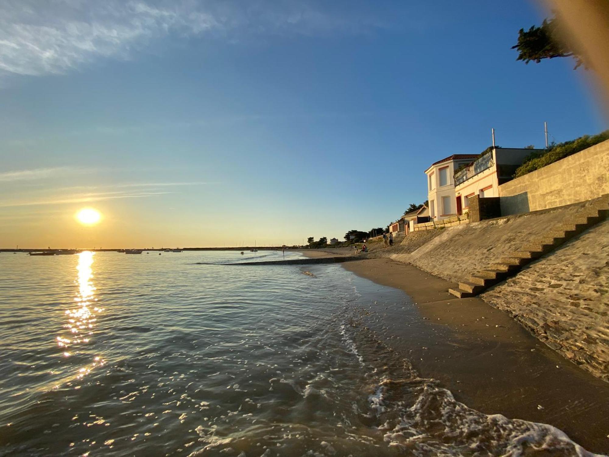 Maison Familiale La Baie 10 Ps En Cote De Jade ラ・ベルヌリー・アン・レッツ エクステリア 写真